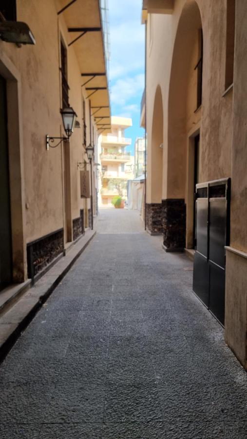 Le Dimore Del Corso II Ad Acireale Fra Catania, Taormina, Il Mare E L'Etna 외부 사진